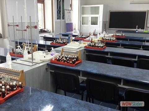 Cabinetul de Chimie 